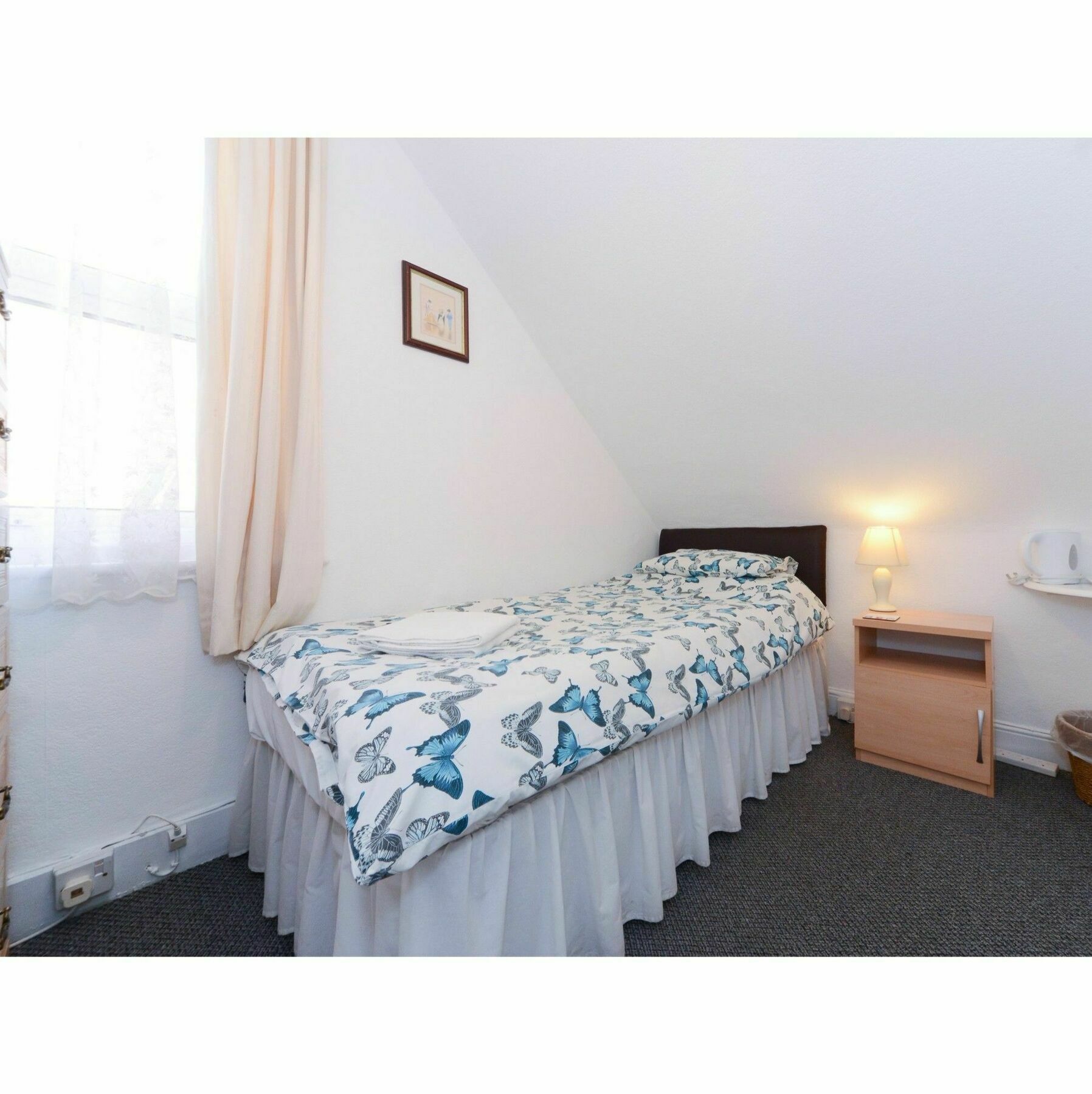 Sandy Bay Guest House Bournemouth Bagian luar foto