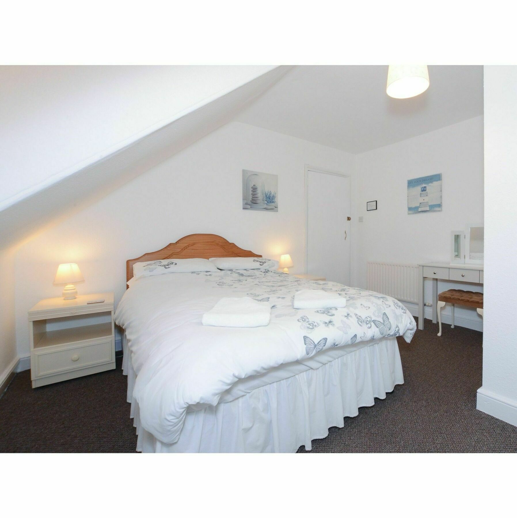 Sandy Bay Guest House Bournemouth Bagian luar foto